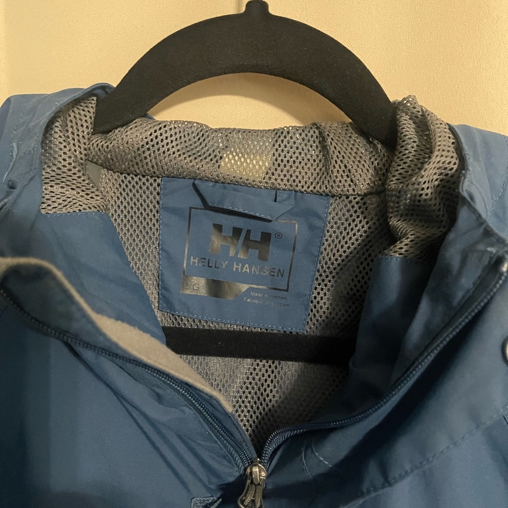 HH light jacket - Picture 2 of 5